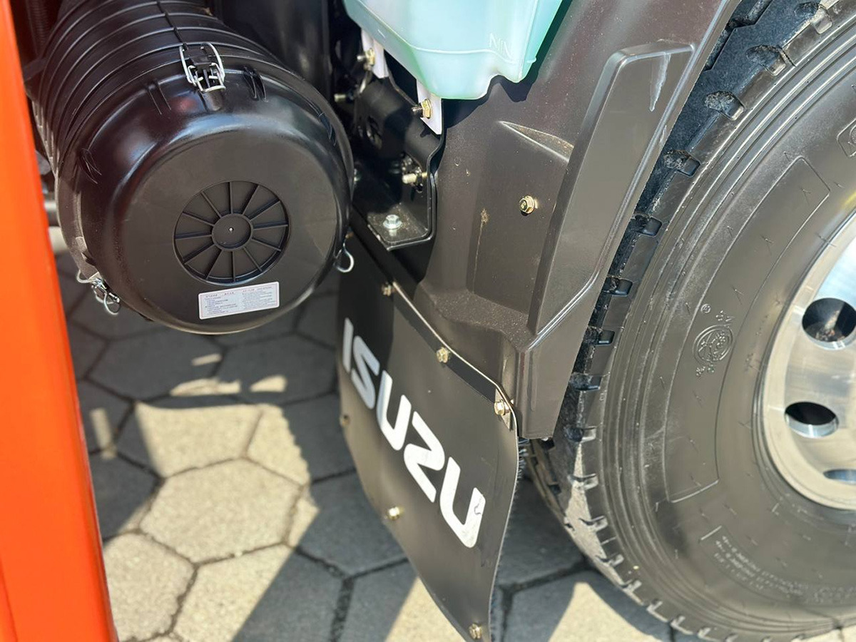 Эвакуатор Эвакуаторная платформа 4.5 т с КМУ 3.2 т на шасси Isuzu Elf: фото 31
