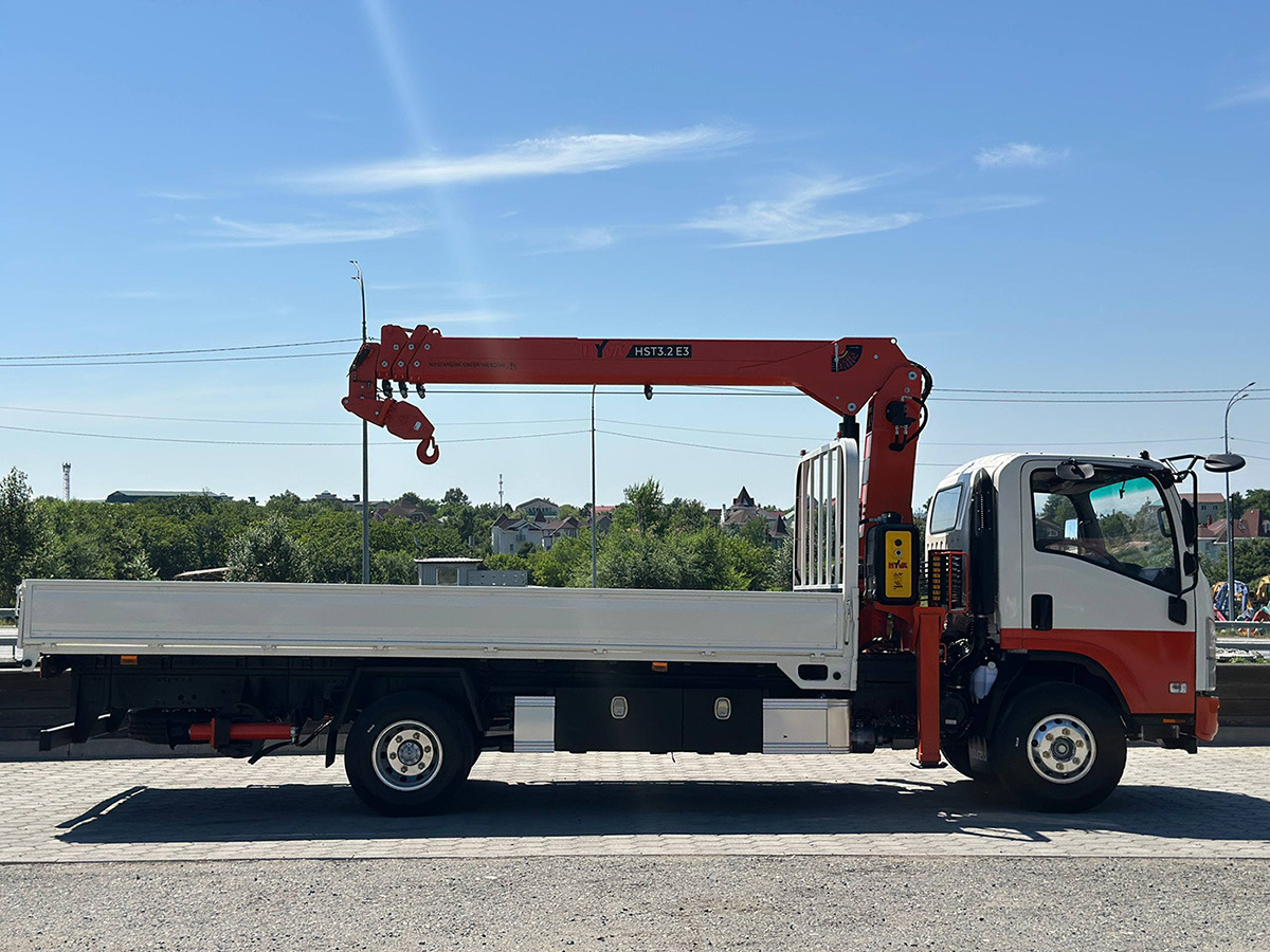 Бортовой грузовик/ Платформа, Автоманипулятор ISUZU ELF бортовой с КМУ HYVA: фото 8 Бортовой грузовик/ Платформа, Автоманипулятор ISUZU ELF бортовой с КМУ HYVA: фото 8
