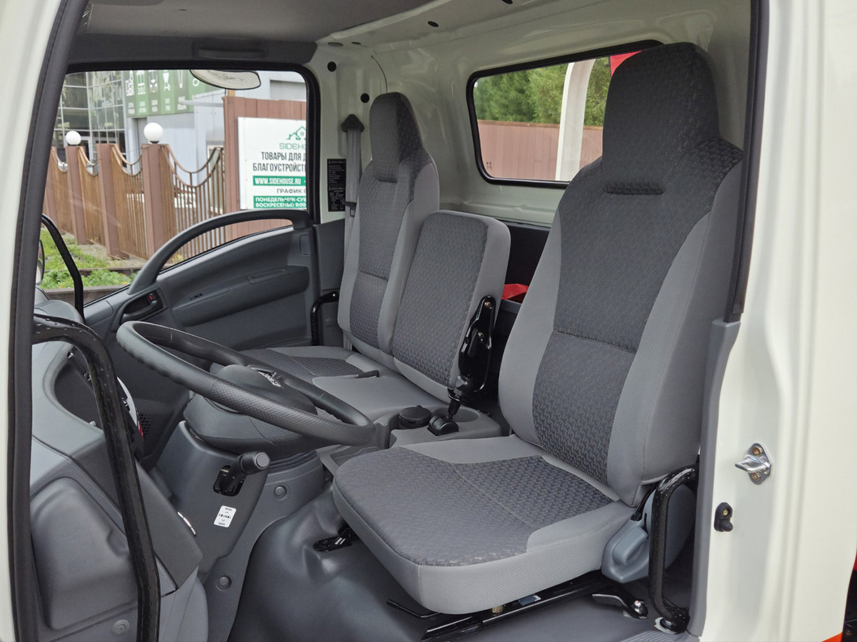 Бортовой грузовик/ Платформа, Автоманипулятор ISUZU ELF бортовой с КМУ UNIC: фото 46