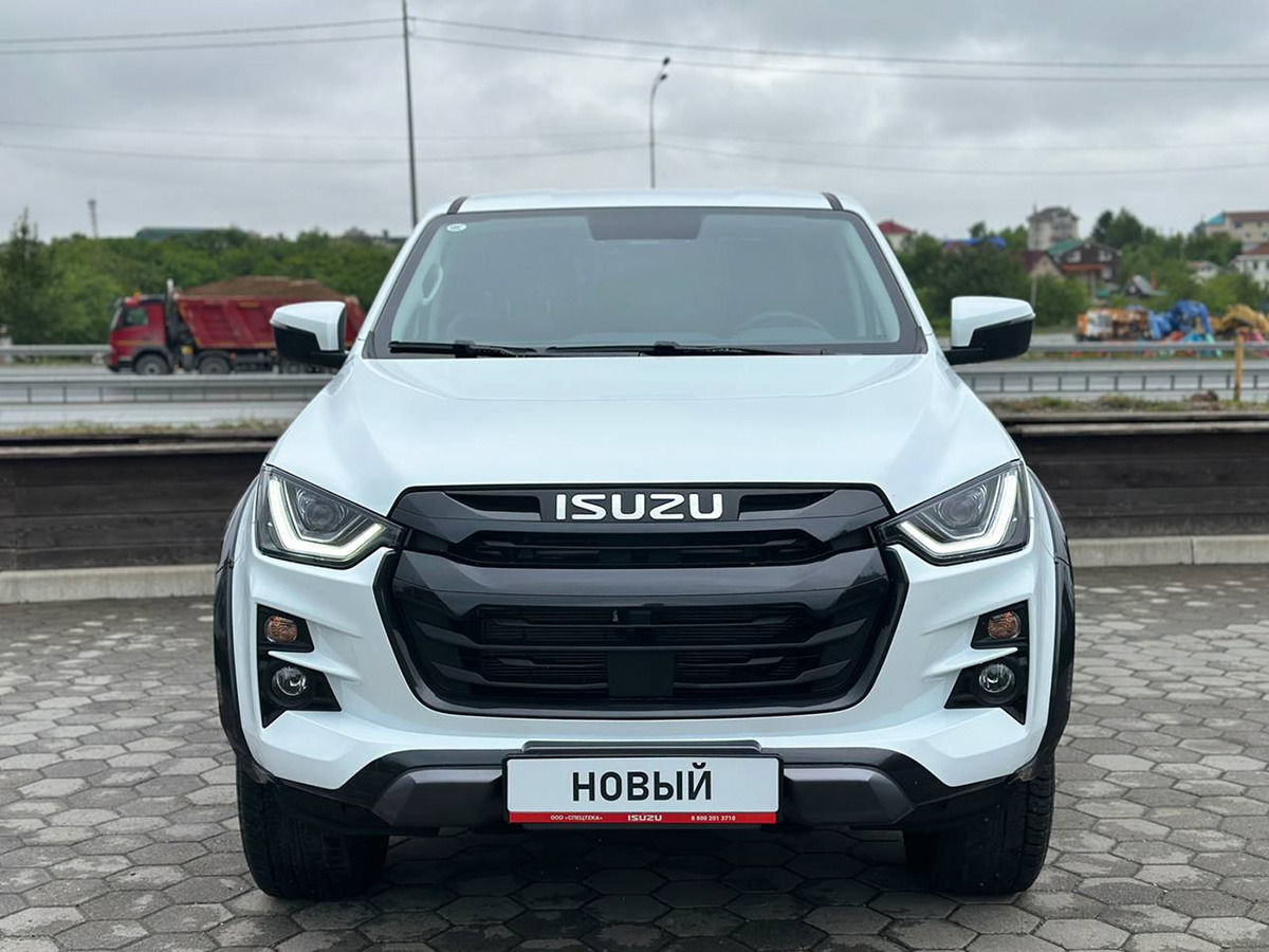 Пикап Isuzu D-MAX V-CROSS 2.5 TD: фото 9