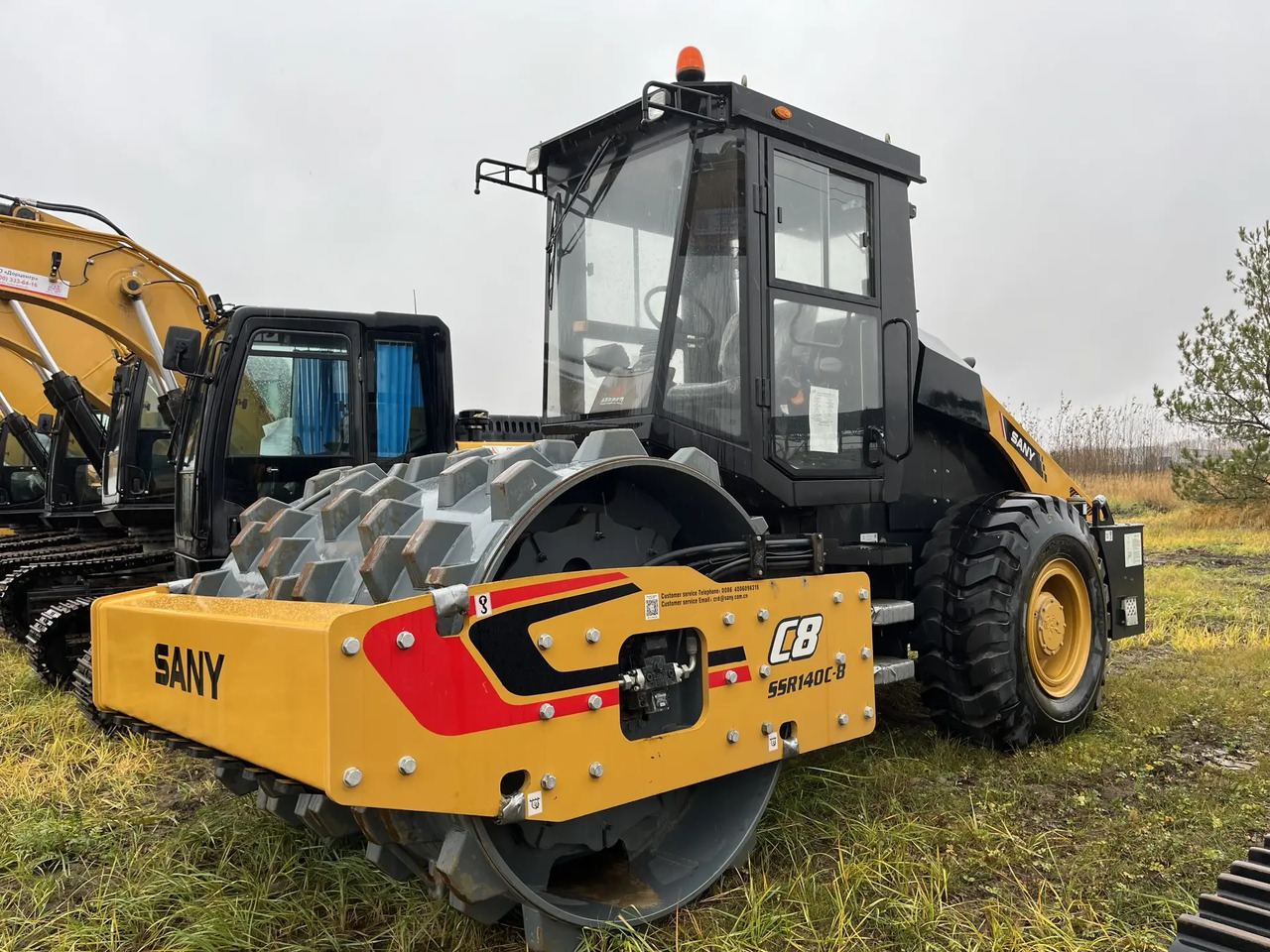 SANY Дорожный каток Sany SSR140C-8 - Дорожный каток: фото 1 SANY Дорожный каток Sany SSR140C-8 - Дорожный каток: фото 1