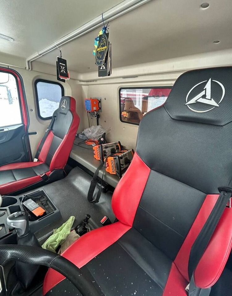Автобетононасос Sany SYG5370THB 490C-10: фото 11