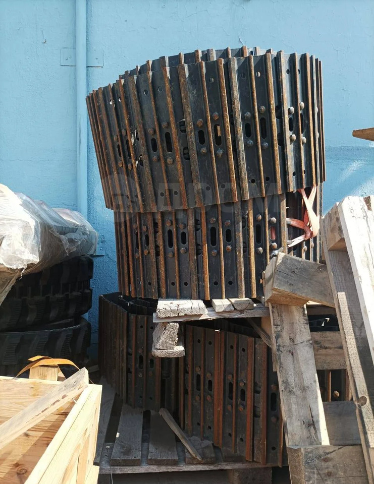 Гусеницы металлические для экскаватора Sunward SWE60Е или SWE60UF - Гусеница для Экскаваторов: фото 2 Гусеницы металлические для экскаватора Sunward SWE60Е или SWE60UF - Гусеница для Экскаваторов: фото 2