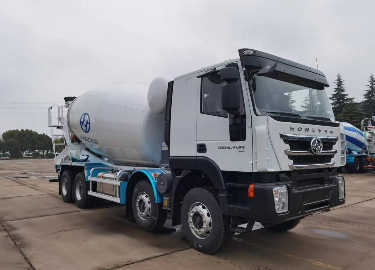 IVECO-Hongyan 8x4 - Автобетоносмеситель: фото 2 IVECO-Hongyan 8x4 - Автобетоносмеситель: фото 2