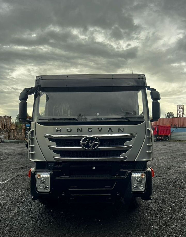 IVECO-Hongyan CQ3266HV35 - Самосвал: фото 4 IVECO-Hongyan CQ3266HV35 - Самосвал: фото 4