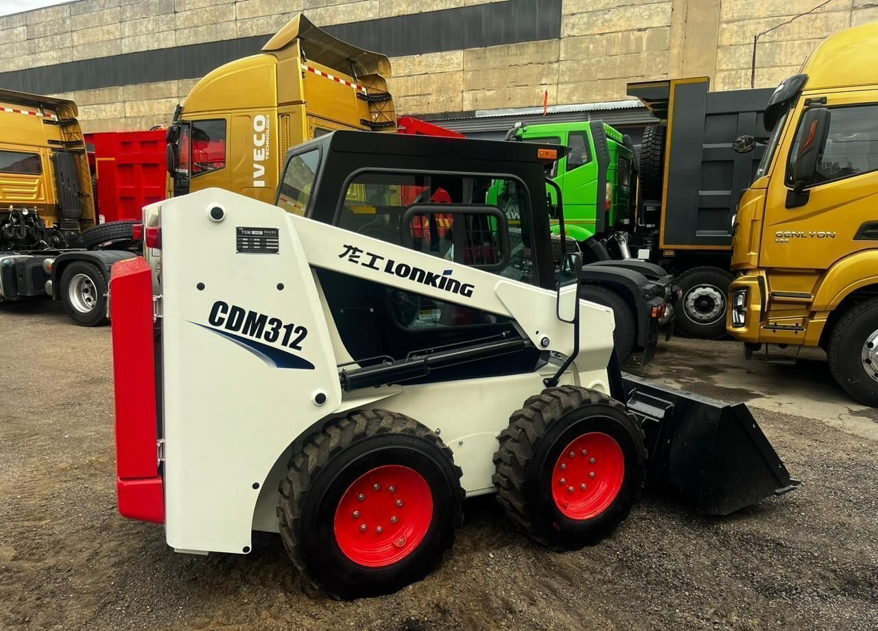Lonking CDM312 - Мини-погрузчик (с бортовым поворотом): фото 2 Lonking CDM312 - Мини-погрузчик (с бортовым поворотом): фото 2