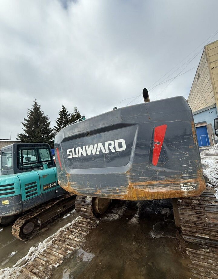 SUNWARD SWE 335F - Гусеничный экскаватор: фото 4 SUNWARD SWE 335F - Гусеничный экскаватор: фото 4