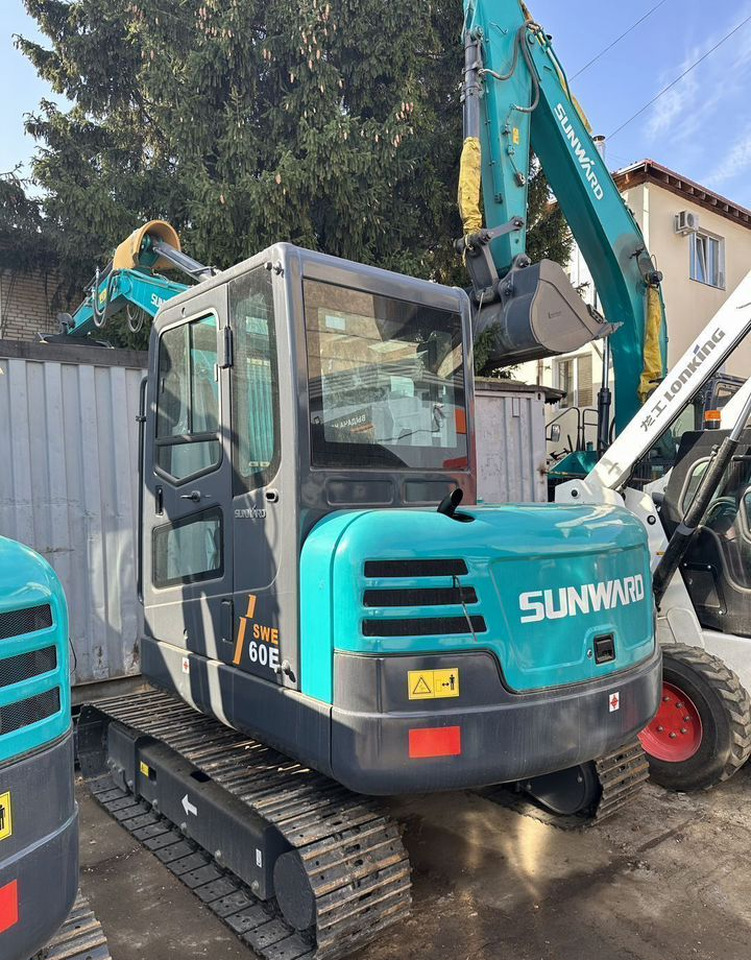 SUNWARD SWE 60E - Мини-экскаватор: фото 3 SUNWARD SWE 60E - Мини-экскаватор: фото 3