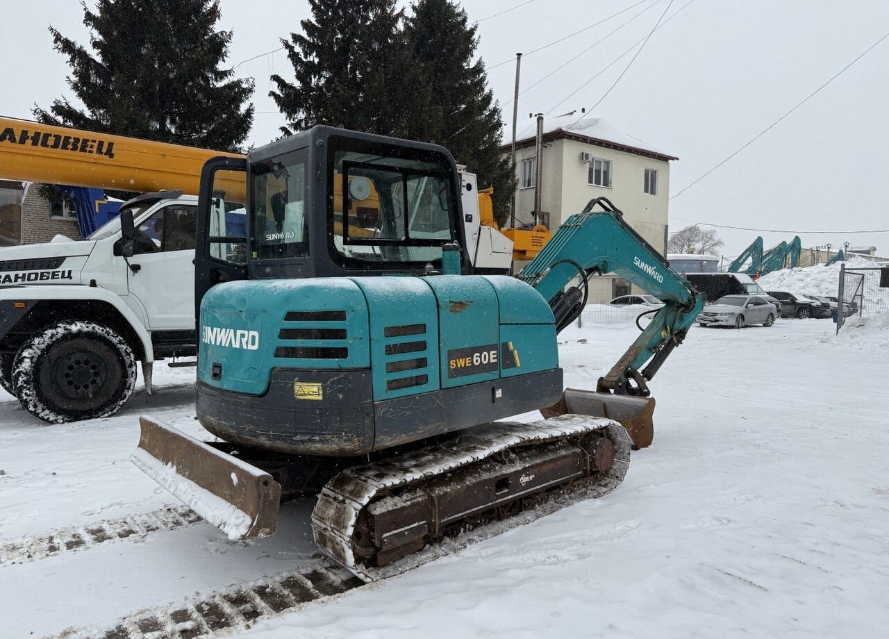SUNWARD SWE 60E - Мини-экскаватор: фото 3 SUNWARD SWE 60E - Мини-экскаватор: фото 3