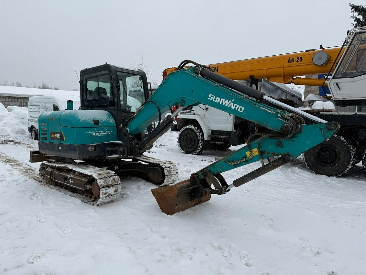 Sunward SWE60E - Мини-экскаватор: фото 4 Sunward SWE60E - Мини-экскаватор: фото 4