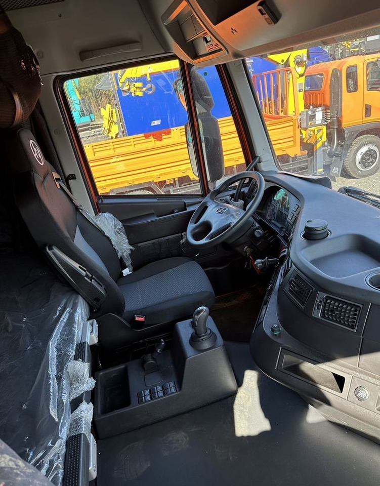 Новый Тягач IVECO-Hongyan CQ4186: фото 8