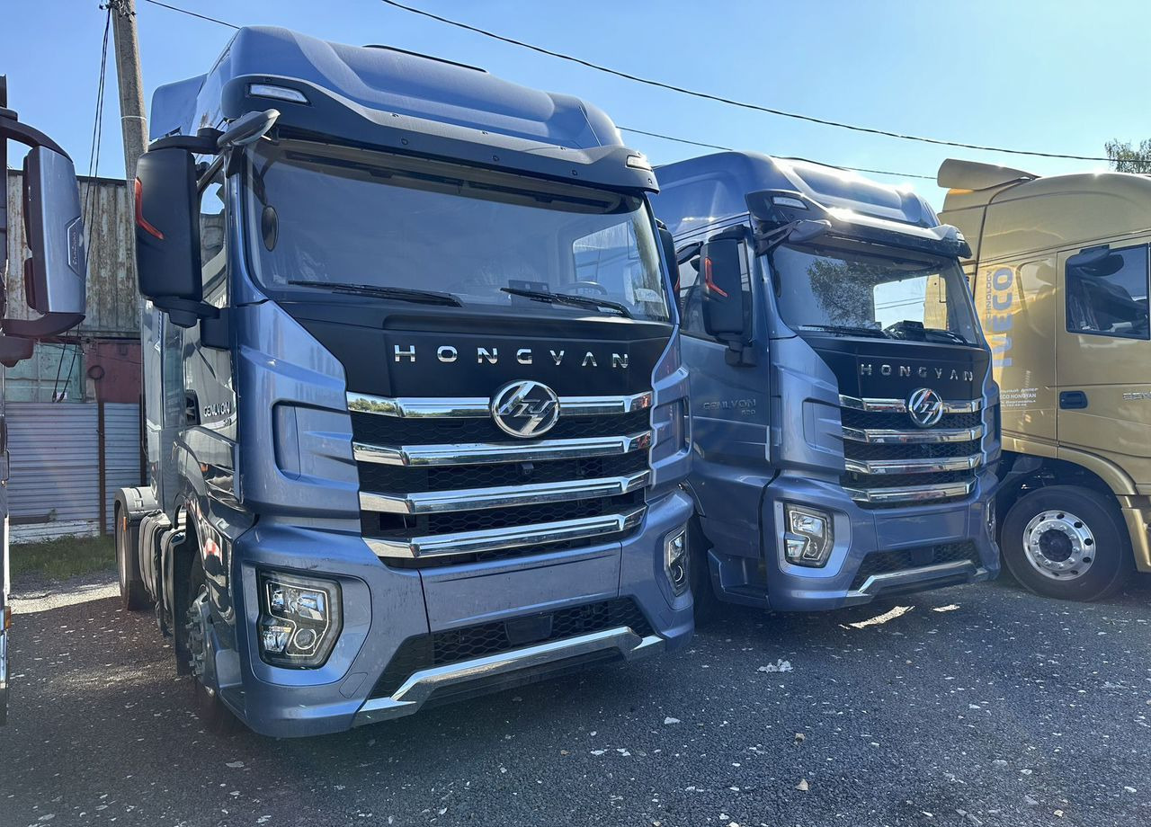 IVECO-Hongyan CQ4186 - Тягач: фото 1 IVECO-Hongyan CQ4186 - Тягач: фото 1