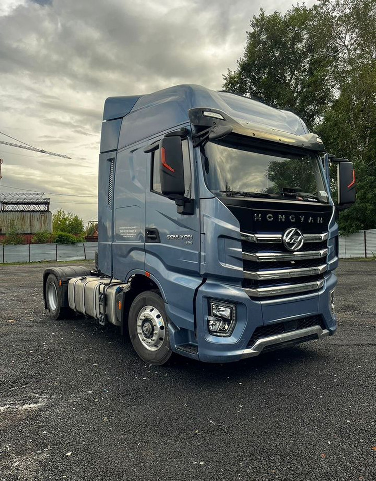IVECO-Hongyan CQ4186 - Тягач: фото 1 IVECO-Hongyan CQ4186 - Тягач: фото 1