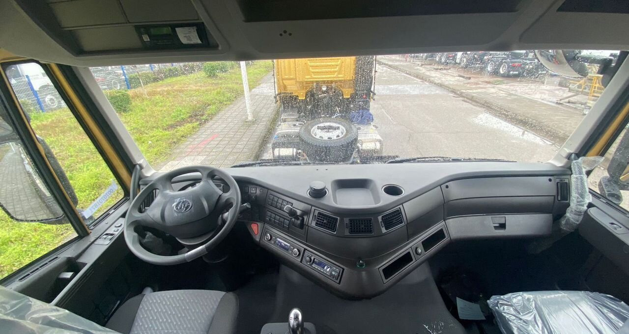 IVECO-Hongyan CQ4266 - Тягач: фото 4 IVECO-Hongyan CQ4266 - Тягач: фото 4