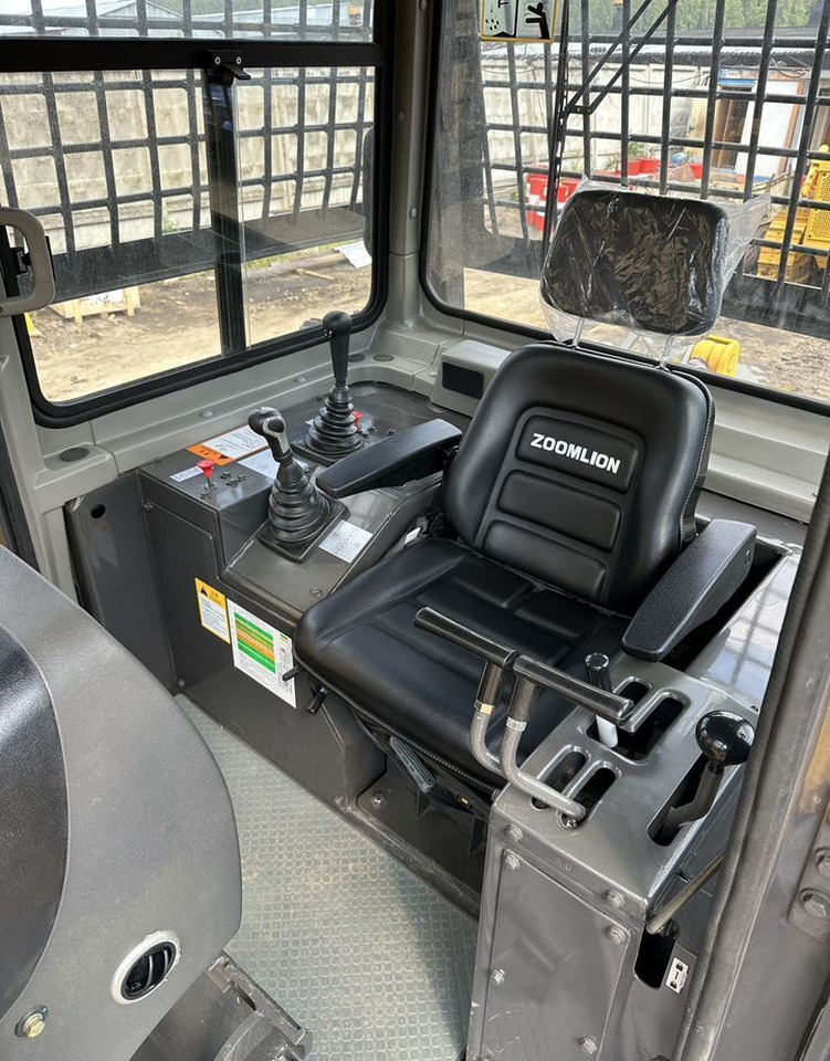 Zoomlion ZD220-3 - Бульдозер: фото 2 Zoomlion ZD220-3 - Бульдозер: фото 2