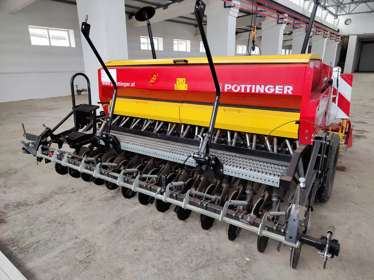 Pottinger VITASEM 300 - Сеялка точного высева: фото 1 Pottinger VITASEM 300 - Сеялка точного высева: фото 1