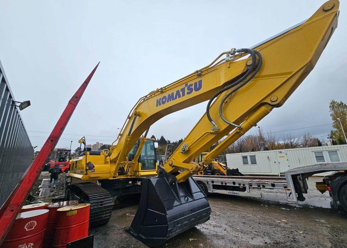 Komatsu PC350LC - Гусеничный экскаватор: фото 3 Komatsu PC350LC - Гусеничный экскаватор: фото 3