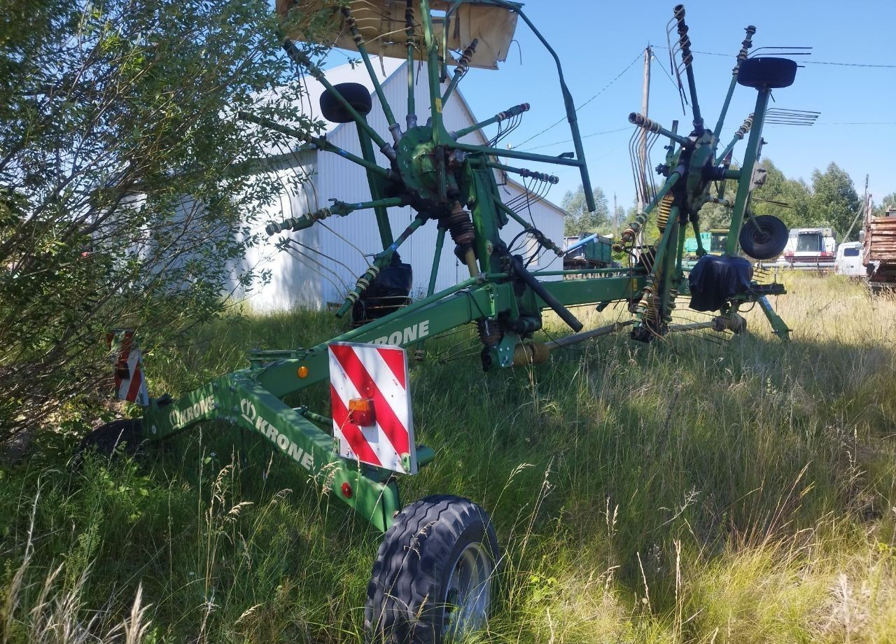 Krone Swadro 807 - Сеноворошилка: фото 5 Krone Swadro 807 - Сеноворошилка: фото 5