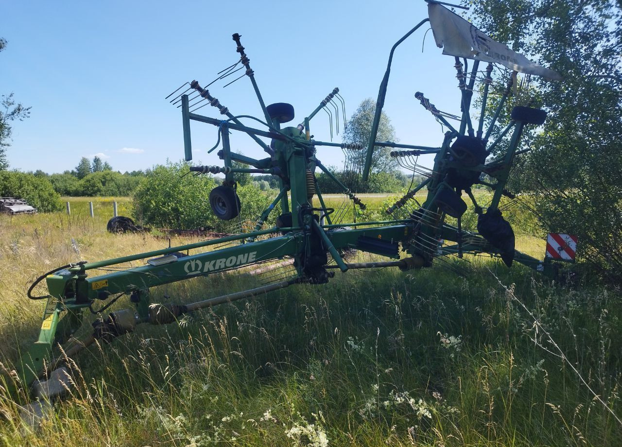 Krone Swadro 807 - Сеноворошилка: фото 1 Krone Swadro 807 - Сеноворошилка: фото 1
