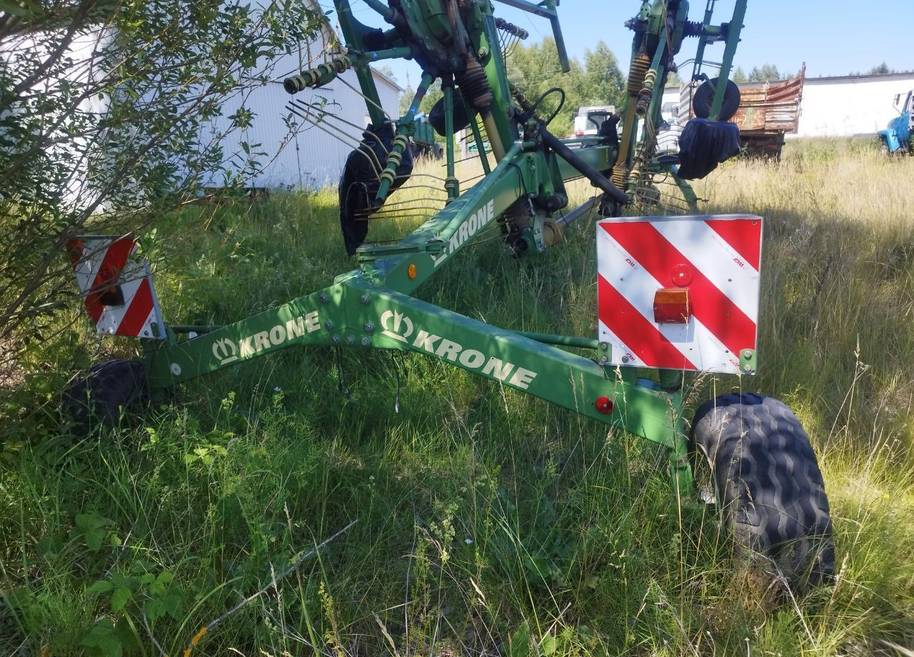 Krone Swadro 807 - Сеноворошилка: фото 2 Krone Swadro 807 - Сеноворошилка: фото 2