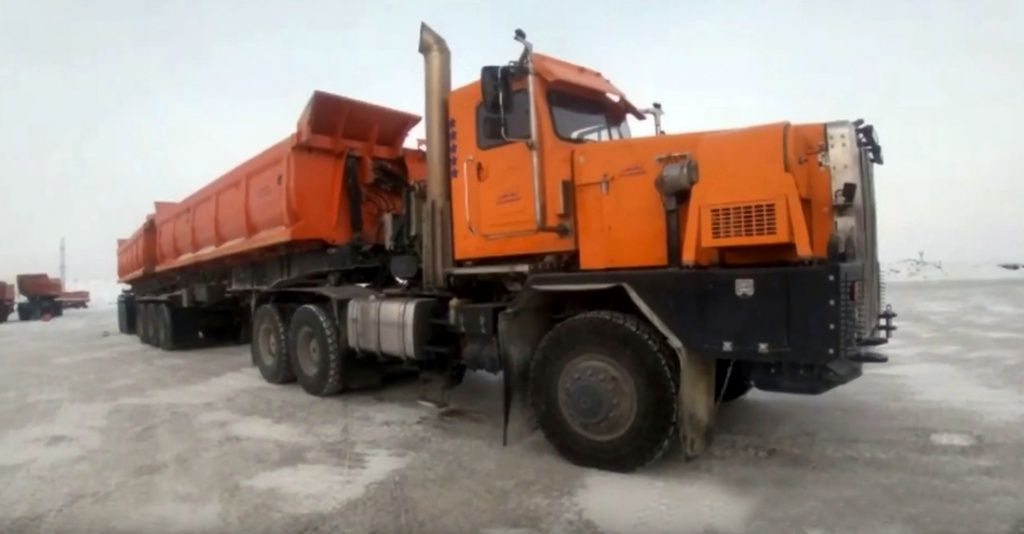Внедорожный самосвал Самосвальный автопоезд Тонар-7502: фото 11 Внедорожный самосвал Самосвальный автопоезд Тонар-7502: фото 11