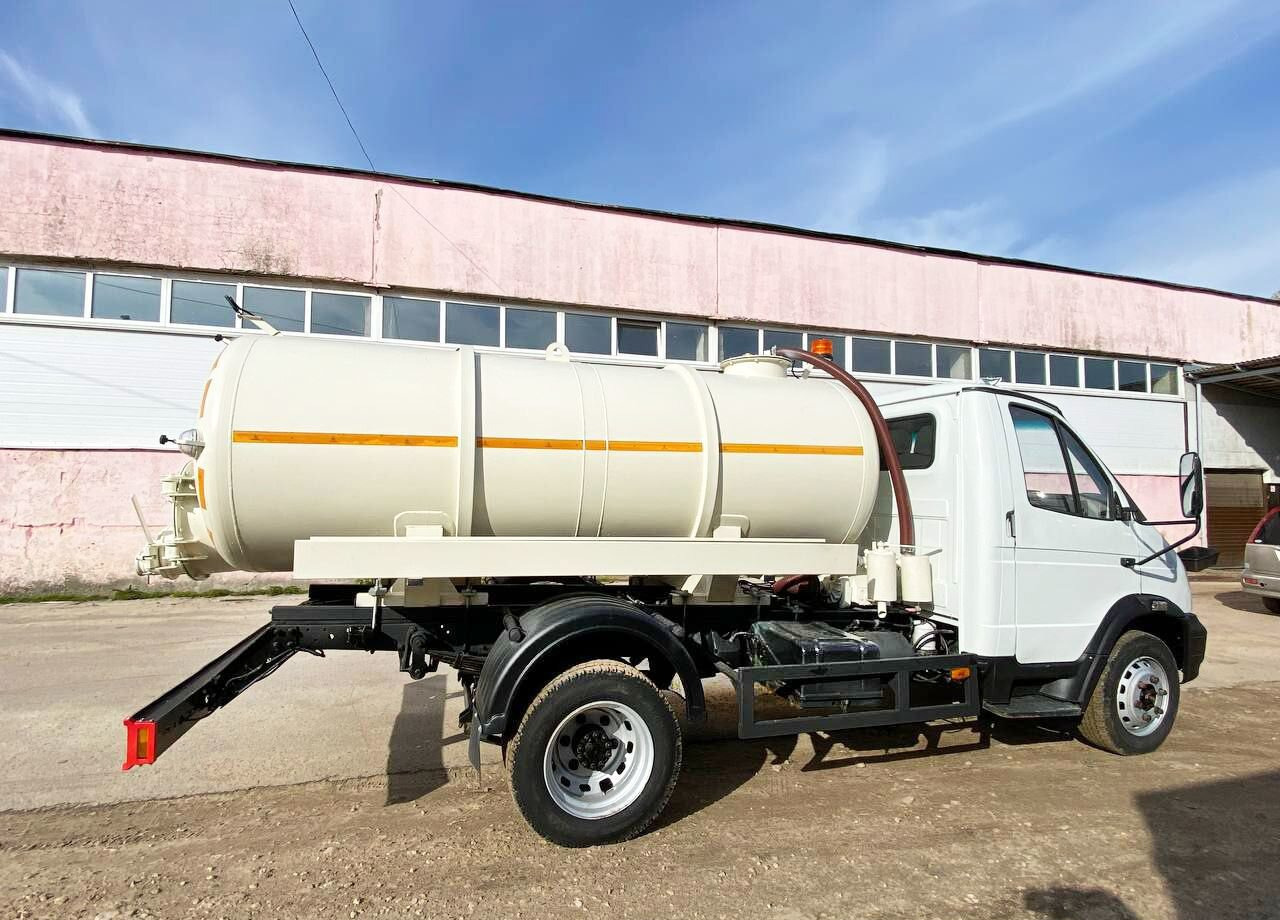 ГАЗ Валдай (ГАЗ 33104) - Ассенизатор, илосос: фото 1 ГАЗ Валдай (ГАЗ 33104) - Ассенизатор, илосос: фото 1