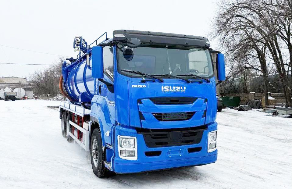 Isuzu Giga - Ассенизатор, илосос: фото 2 Isuzu Giga - Ассенизатор, илосос: фото 2