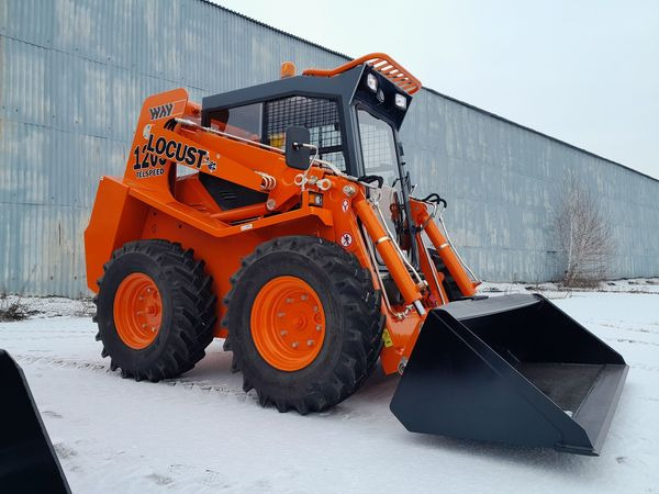 Новый Мини-погрузчик (с бортовым поворотом) LOCUST L 1203 Telspeed: фото 7