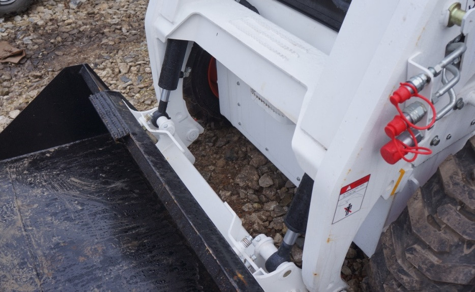Новый Мини-погрузчик (с бортовым поворотом) Polar Wolverine (Forway) WS50: фото 9 Новый Мини-погрузчик (с бортовым поворотом) Polar Wolverine (Forway) WS50: фото 9