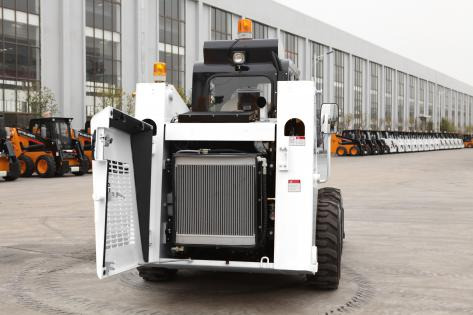 Polar Wolverine (Forway) WS75 - Мини-погрузчик (с бортовым поворотом): фото 5 Polar Wolverine (Forway) WS75 - Мини-погрузчик (с бортовым поворотом): фото 5