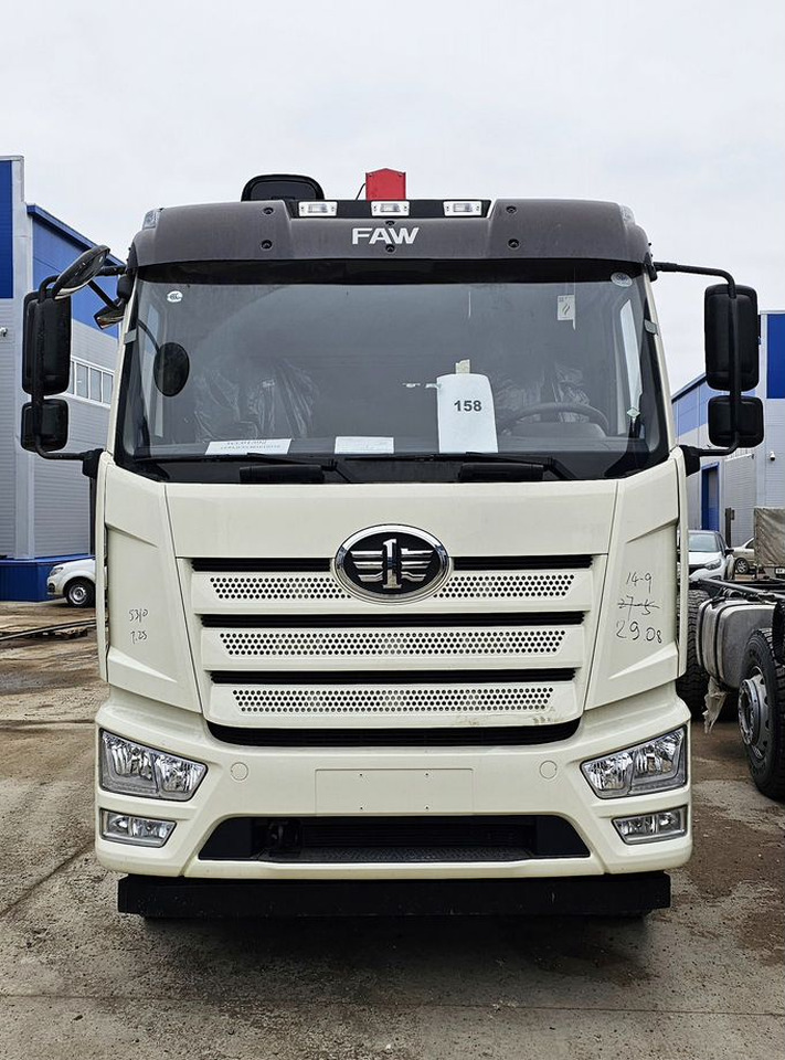 Новый Бортовой грузовик/ Платформа, Автоманипулятор FAW J6L: фото 7