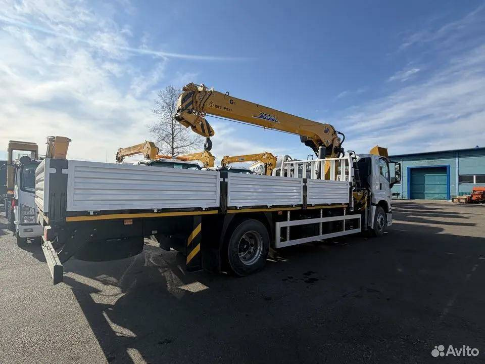БОРТОВОЙ ГРУЗОВИК с КМУ 5т, ISUZU GIGA - Бортовой грузовик/ Платформа: фото 5 БОРТОВОЙ ГРУЗОВИК с КМУ 5т, ISUZU GIGA - Бортовой грузовик/ Платформа: фото 5