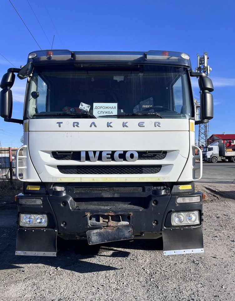 IVECO Trakker AD380T38H - Самосвал: фото 2 IVECO Trakker AD380T38H - Самосвал: фото 2