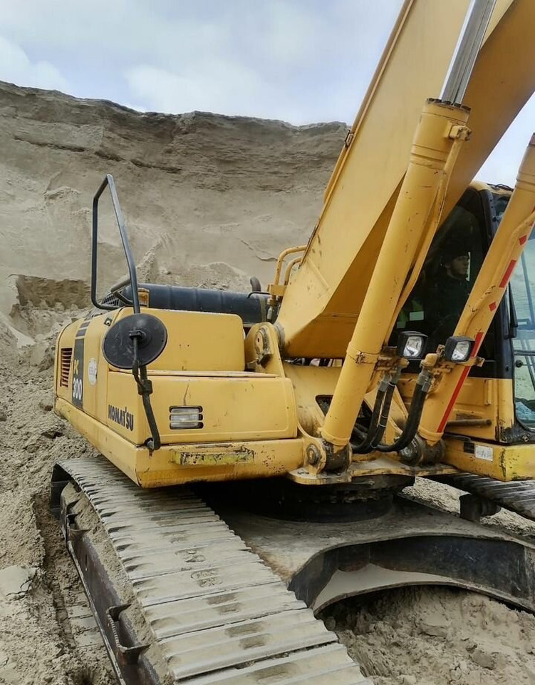 Гусеничный экскаватор Komatsu PC300-8M0: фото 6