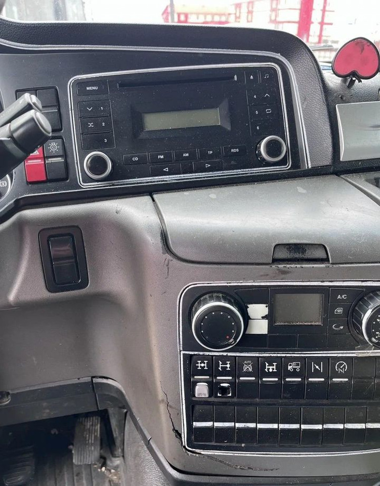 MAN TGS 41.400 8x4 - Самосвал: фото 4 MAN TGS 41.400 8x4 - Самосвал: фото 4