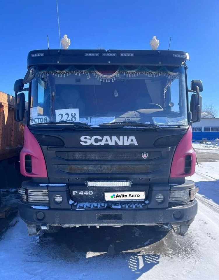 Самосвал Scania P440 CB8x4 EHZ: фото 10