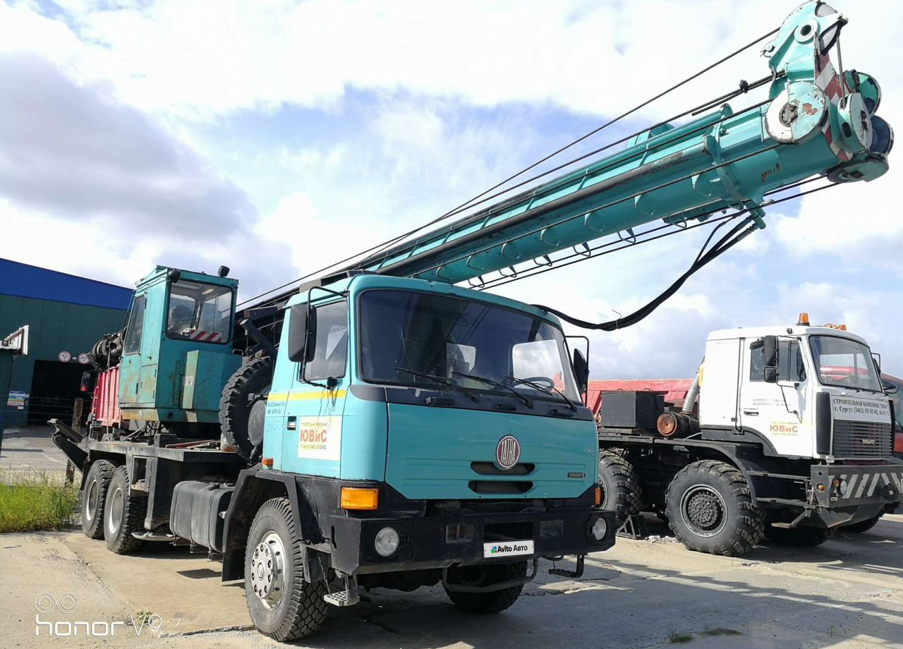 Tatra T 815 - Сваебойная установка: фото 1 Tatra T 815 - Сваебойная установка: фото 1