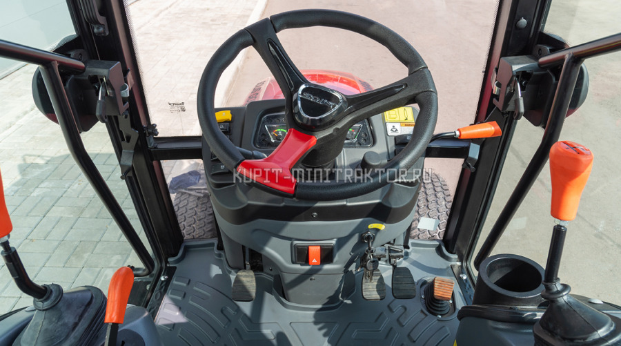 Минитрактор Solis-Gold 26C Mit 4x4 9+9 Radial agri 7.00-14 / 8.3-24 (с ПСМ) - Минитрактор: фото 5 Минитрактор Solis-Gold 26C Mit 4x4 9+9 Radial agri 7.00-14 / 8.3-24 (с ПСМ) - Минитрактор: фото 5