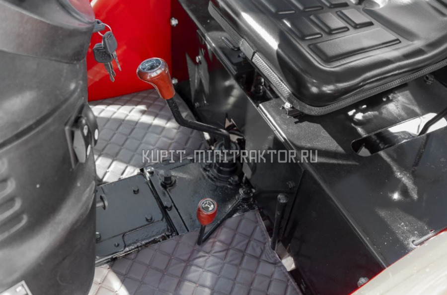 Минитрактор TZR Т-244 XL с кабиной - Минитрактор: фото 3 Минитрактор TZR Т-244 XL с кабиной - Минитрактор: фото 3