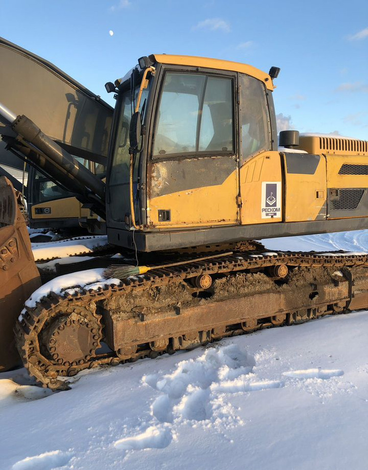 Гусеничный экскаватор Volvo EC300DL: фото 8