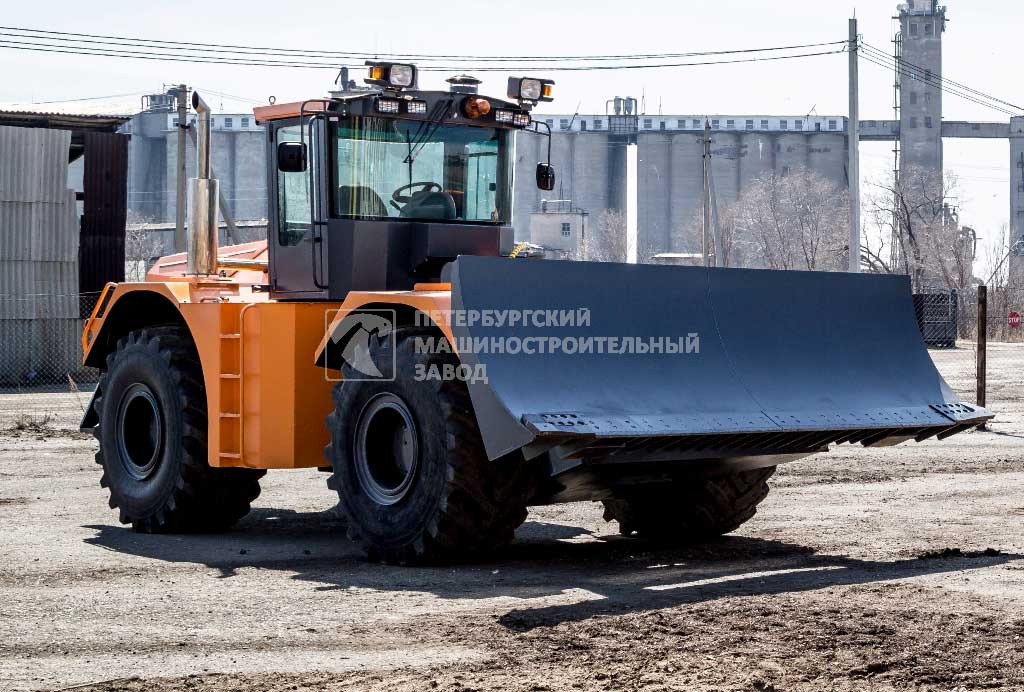 Бульдозер СТАНИСЛАВ-704-04-БКУ (усиленный) - Трактор: фото 1 Бульдозер СТАНИСЛАВ-704-04-БКУ (усиленный) - Трактор: фото 1