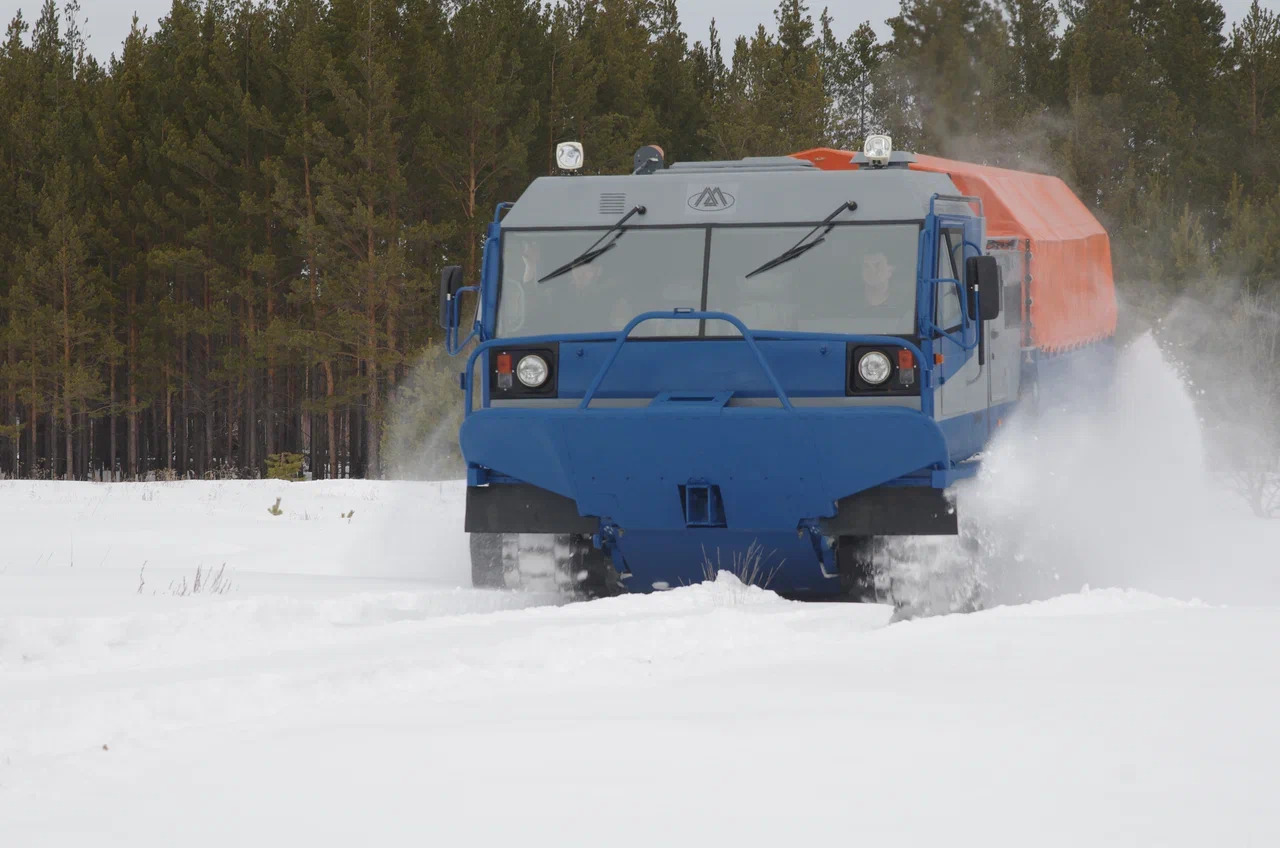 Квадроцикл Гусеничный плавающий вездеход ТМ-140 c кран-манипуляторной установкой: фото 13 Квадроцикл Гусеничный плавающий вездеход ТМ-140 c кран-манипуляторной установкой: фото 13