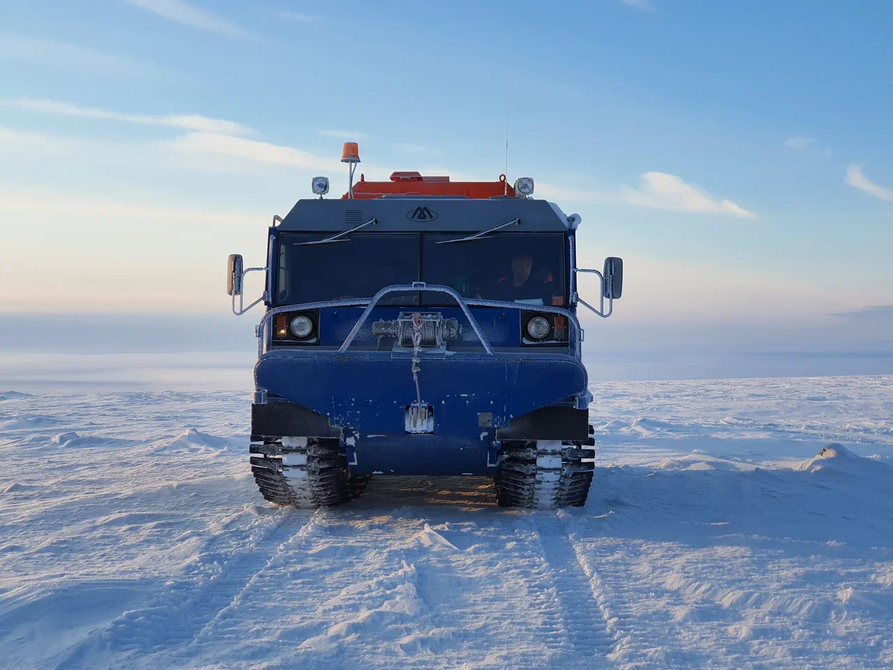 Гусеничный плавающий вездеход ТМ-140 c кран-манипуляторной установкой - Квадроцикл: фото 4 Гусеничный плавающий вездеход ТМ-140 c кран-манипуляторной установкой - Квадроцикл: фото 4