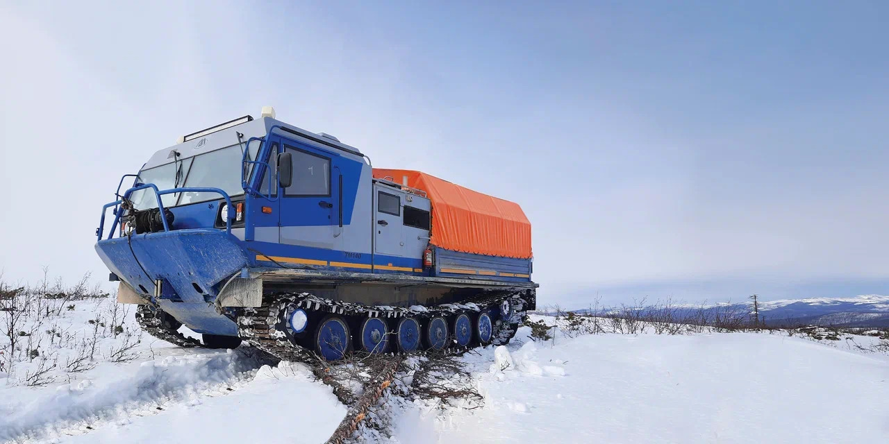 Квадроцикл Гусеничный плавающий вездеход ТМ-140 c кран-манипуляторной установкой: фото 7 Квадроцикл Гусеничный плавающий вездеход ТМ-140 c кран-манипуляторной установкой: фото 7