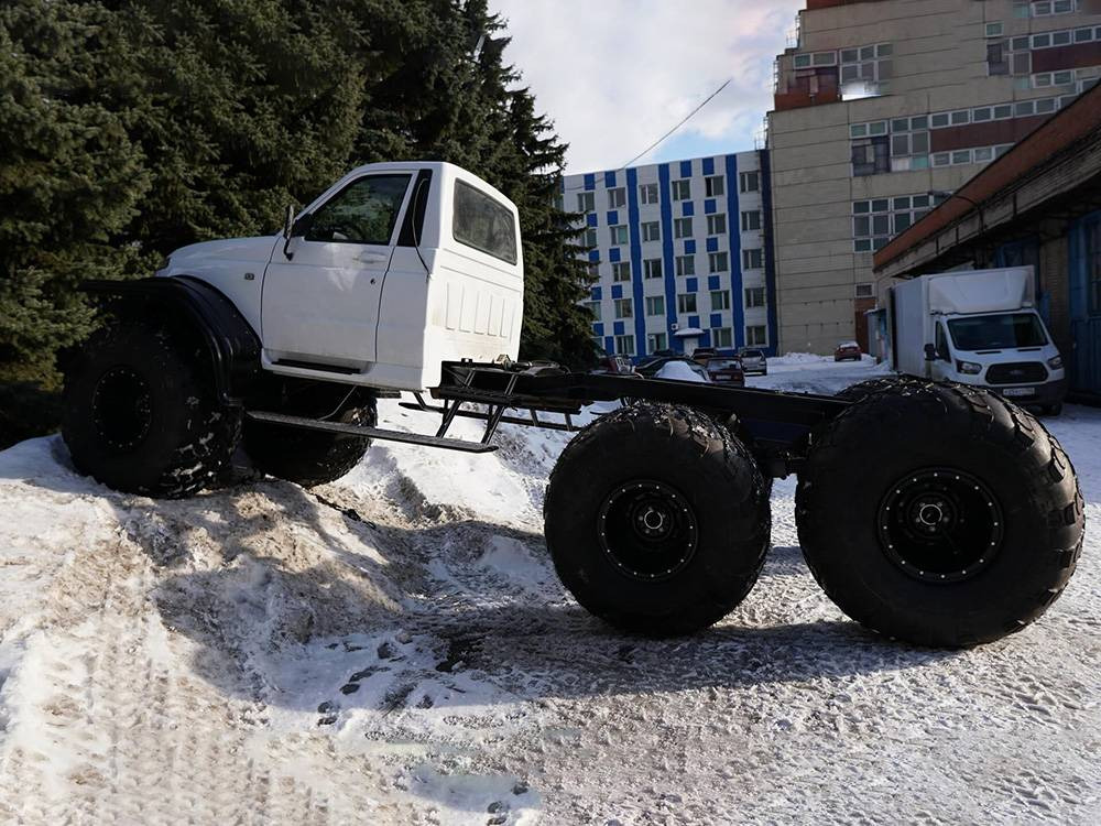 Вездеход УРСА К-6х6 - Квадроцикл: фото 3 Вездеход УРСА К-6х6 - Квадроцикл: фото 3