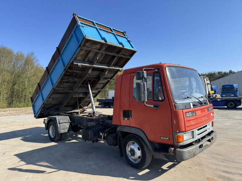 DAF 45 ATI 160 (FULL STEEL SUSPENSION / MANUAL PUMP / EURO 2) - Самосвал: фото 3 DAF 45 ATI 160 (FULL STEEL SUSPENSION / MANUAL PUMP / EURO 2) - Самосвал: фото 3
