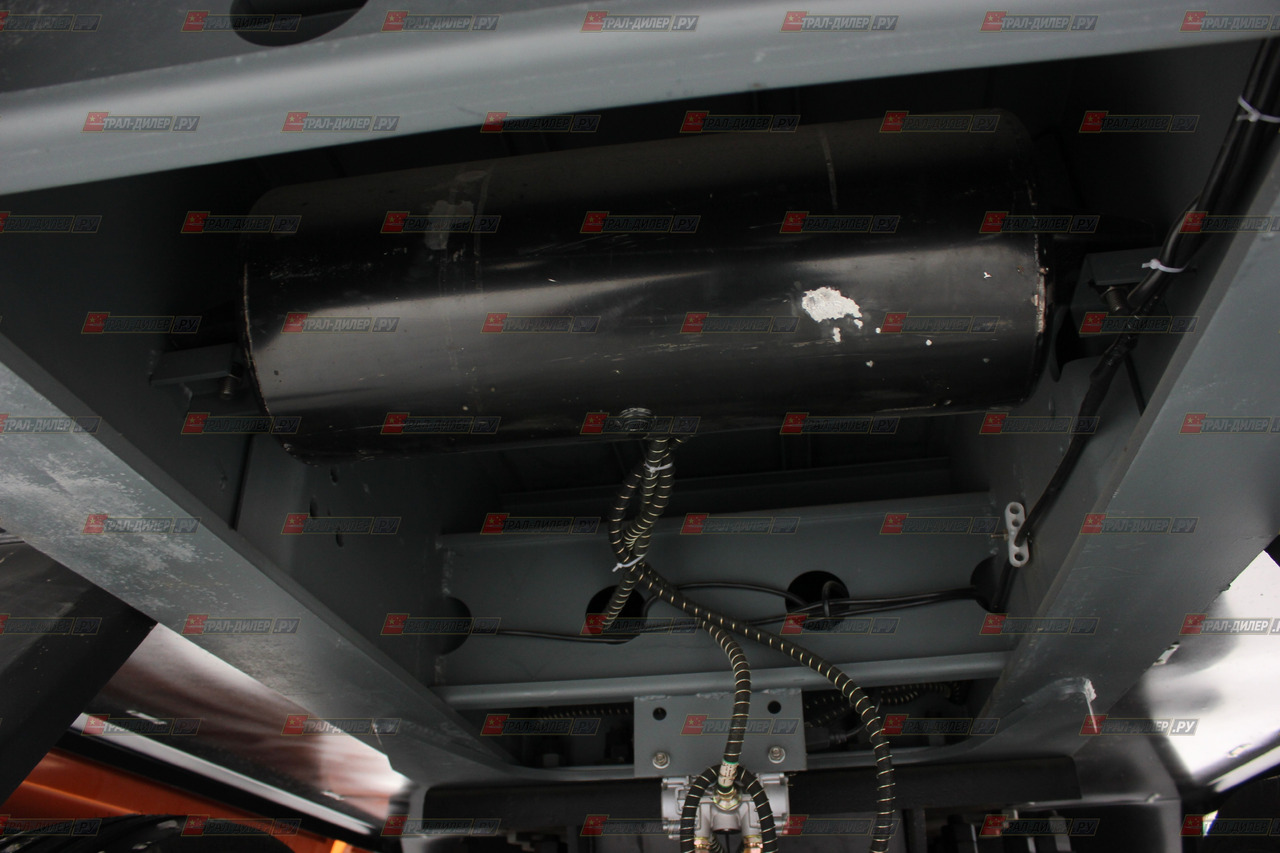 Новый Бортовой полуприцеп/ Платформа AMUR LYR9500JSR: фото 41 Новый Бортовой полуприцеп/ Платформа AMUR LYR9500JSR: фото 41