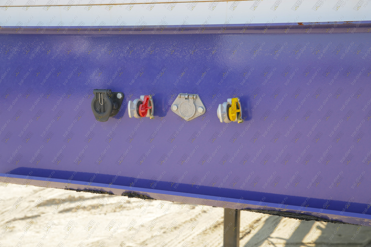 Новый Полуприцеп трал AMUR LYR9907TDP: фото 28