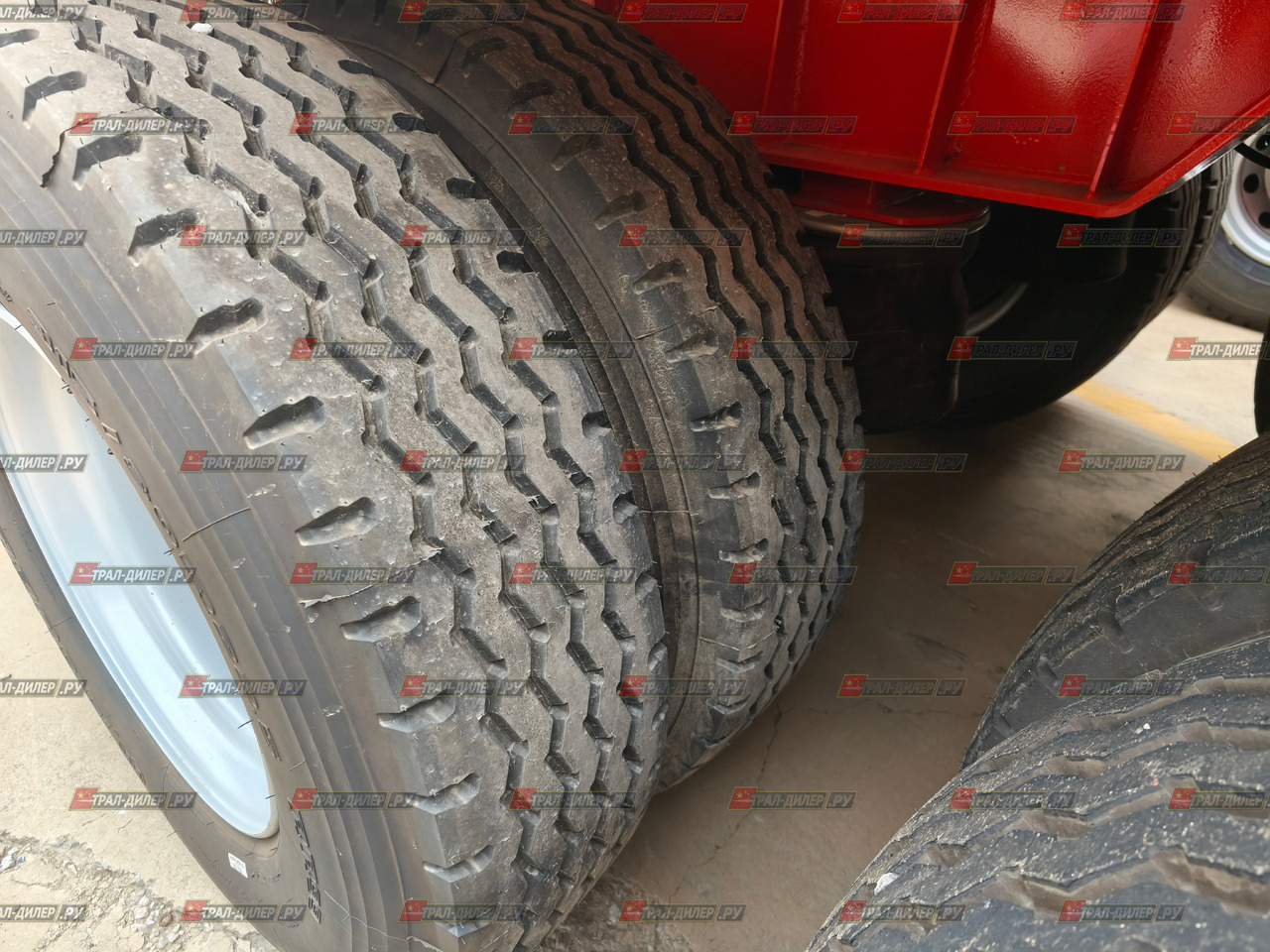 Новый Полуприцеп-цистерна Для транспортировки топлива SHENGRUN SKW9402GYY: фото 7