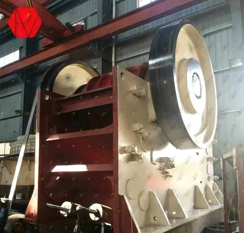 Щековая дробилка PE 1200x1500 - Щековая дробилка: фото 4 Щековая дробилка PE 1200x1500 - Щековая дробилка: фото 4